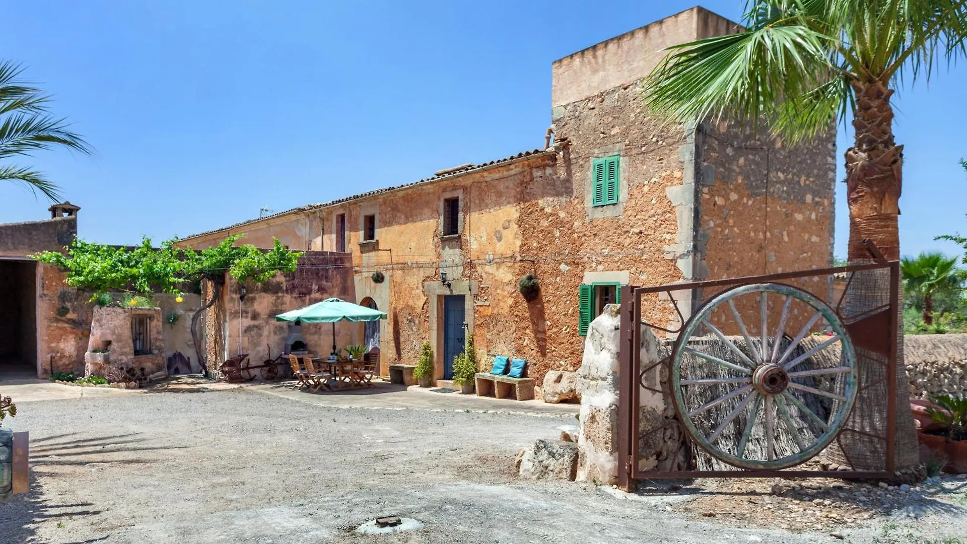 בית הארחה סנטני 	Casa Antigua